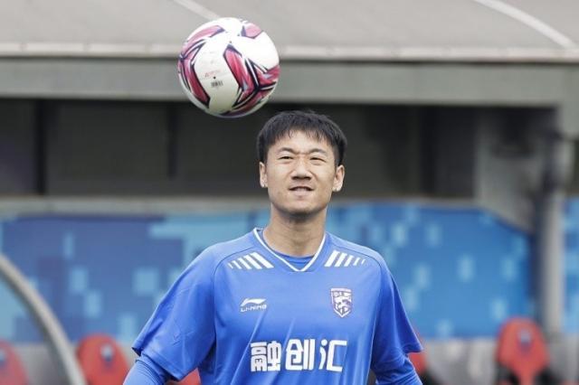 幸运28预测-武汉三镇宣布14名球员离队：荣昊等11人合同到期