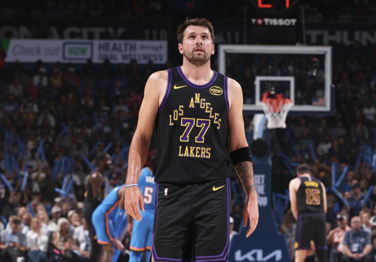 幸运28-ESPN：东契奇左腿筋受伤，将在当地时间周五进行核磁共振检查